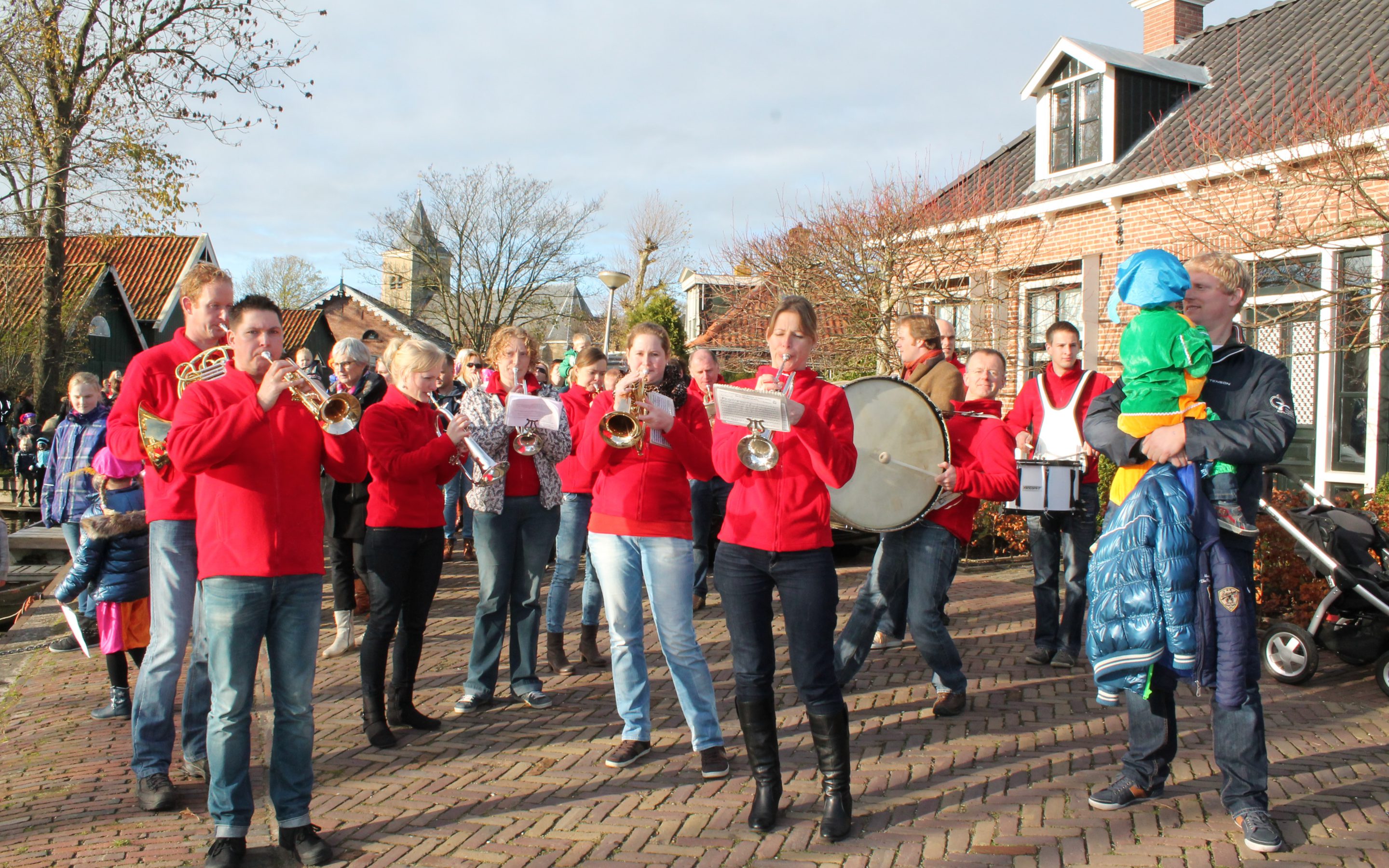 Sinterklaasintocht 2013 Easterein