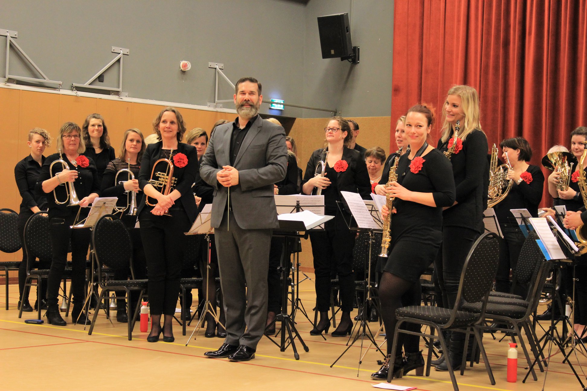 Anne van den Berg nieuwe dirigent fanfare Wilhelmina Easterein