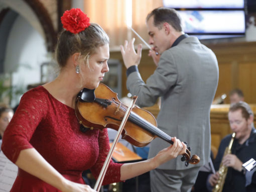 Bevrijdingsconcert met NNO vioolsoliste Lianne v.d. Berg